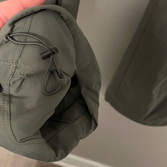 Columbia Women's Hiking Active Nylon Convertible Pants Green Cinch hem 16 Short - Picture 7 of 14